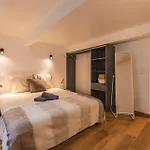 Loft Urbain Avec Jardin Prive En Hyper Centre Ferienhaus *