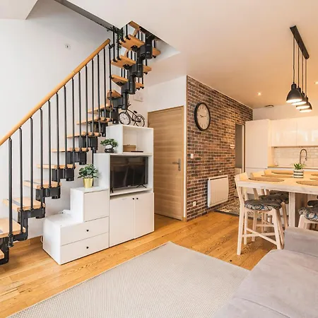Loft Urbain Avec Jardin Prive En Hyper Centre Ferienhaus Reims